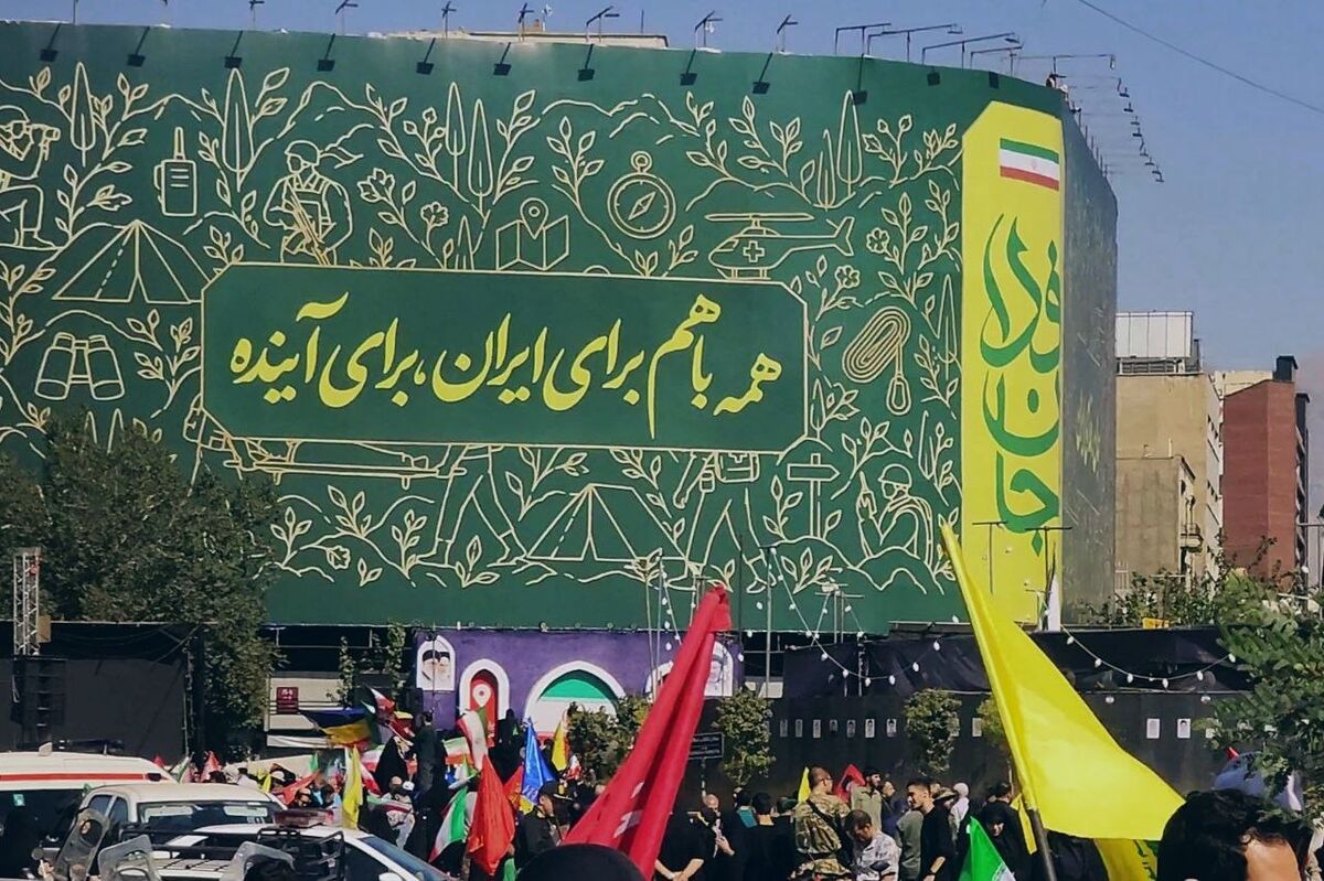 ملت ایران «ابرقدرت جدید» معادلات جهانی است/ حمایت بی‌وقفه مردم از نیروهای مسلح ادامه خواهد داشت 