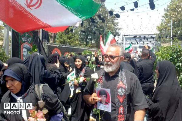 روایتی از مهر و ایثار با استقبال از خانواده شهدای میناب