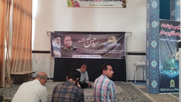 میز خدمت مسئولان شهرستان خلیل آباد در مصلی نماز