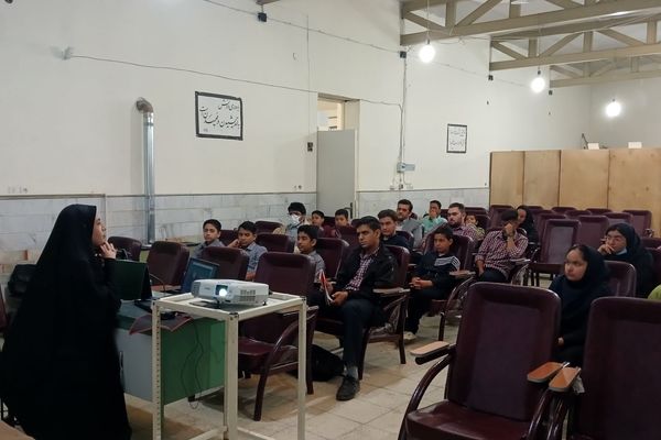 برگزاری دوره‌ کارگاهی خبرنگاری پانا ویژه‌ دانش‌آموزان شهرستان تفرش