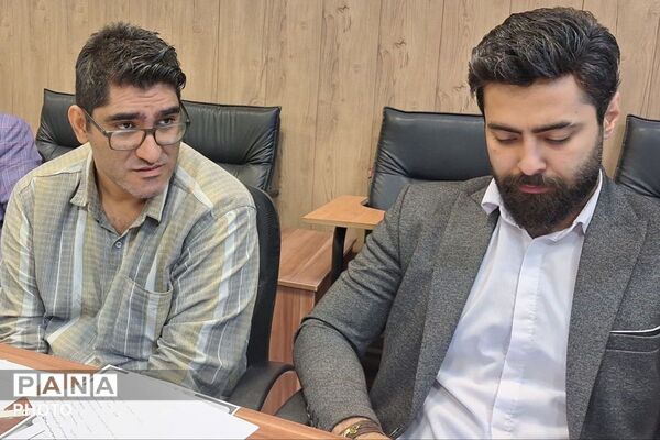 کارگاه توانمندسازی مراقبین سلامت ناحیه دو بهارستان