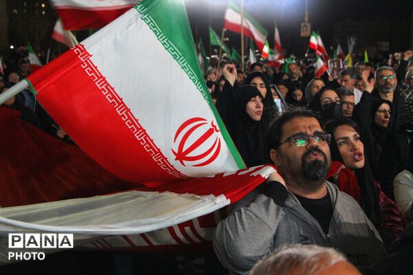 تجمعات شبانه در اسلامشهر با حضور گسترده‌ شهروندان 
