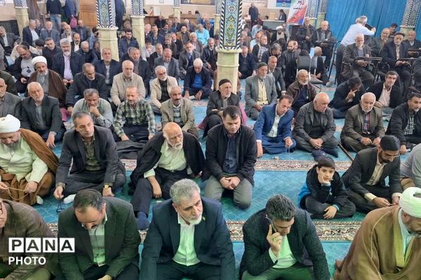 نماز جمعه‌ای با عطر ماه رمضان در شهرستان فیروزکوه