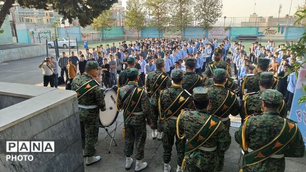 میثاق با آرمان‌ها در دبیرستان شاهد مطهری؛ رنگ‌وبوی روزهای آغازین