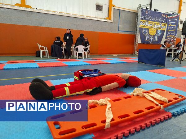 چهارمین دوره رقابت‌های روشهای اموزش علمی و مهارتی مراقبین سلامت