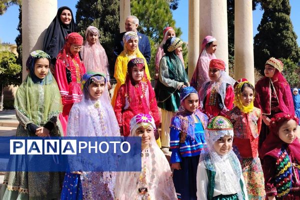 حضور وزیر آموزش‌وپرورش در حافظیه شیراز