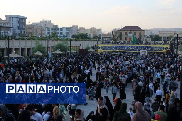 حضور پرشور اقشار مردم در جشن عید غدیر زنجان