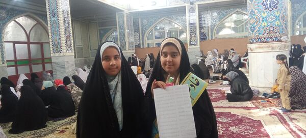 نماز جمعه میعادگاه عشق 