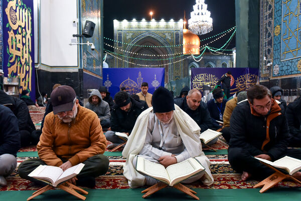 آیین معنوی اعتکاف در حرم مطهر رضوی- ۳