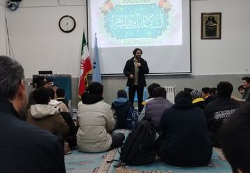 جشن میلاد حضرت زهرا (س) در مدرسه بهشتی