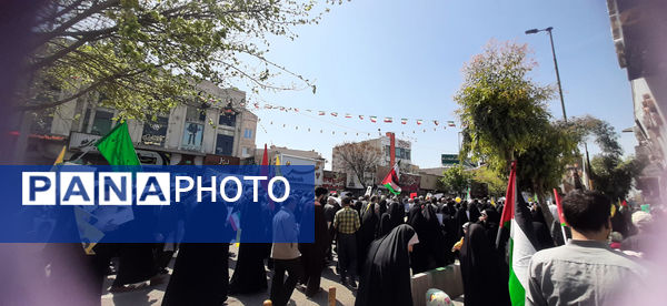 جلوه هایی از راهپیمایی روز جهانی قدس در قم