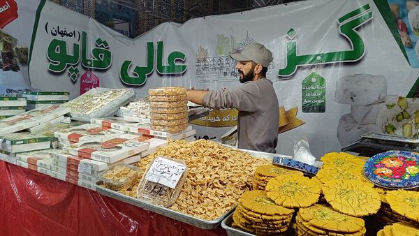 حال و هوای بازار یاسوج در آستانه شب یلدا