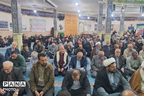 نماز جمعه‌ای با عطر ماه رمضان در شهرستان فیروزکوه