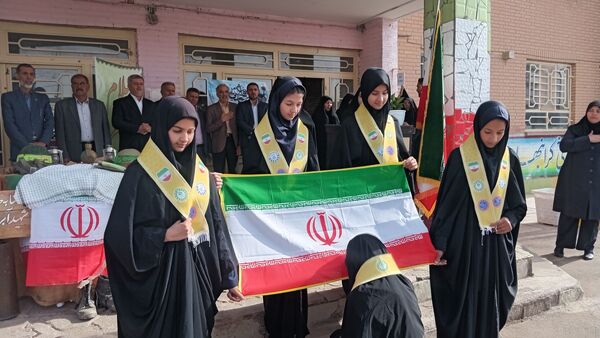 برگزاری جشن جوانه‌ ها در مدرسه حضرت سکینه (س)