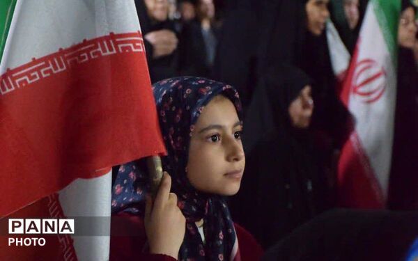 تجمعات شبانه در نجف آباد