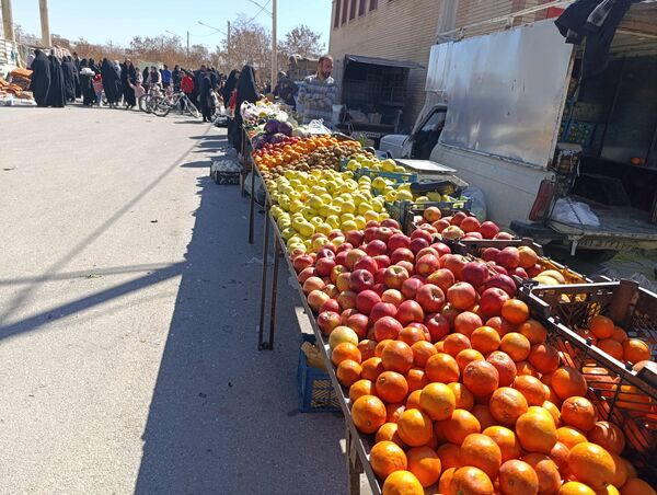 بازار شهر سفیددشت در آستانه عید نوروز