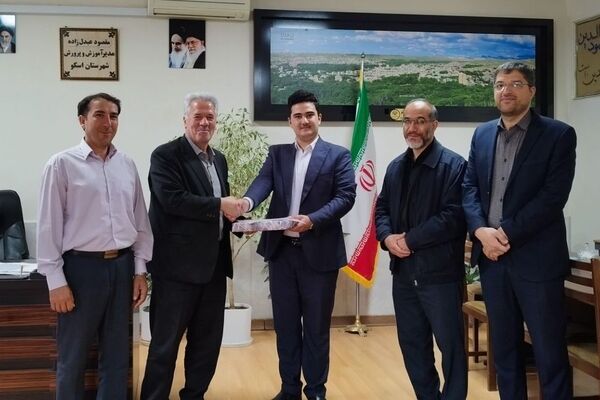 پانا سنگری برای مسئولیت‌پذیری و خودباوری دانش‌آموزان است