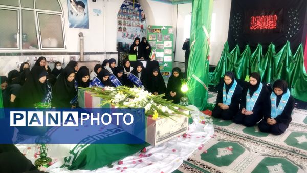 وداع شور انگیز با شهید گمنام در مدارس شهرستان اسکو