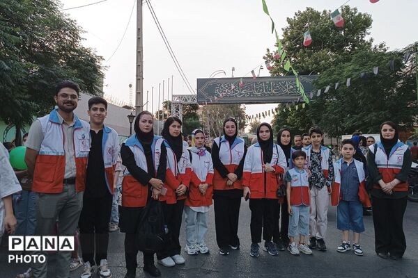 شور غدیر در ورامین خیابان‌های شهر میزبان جشن بزرگ مردمی