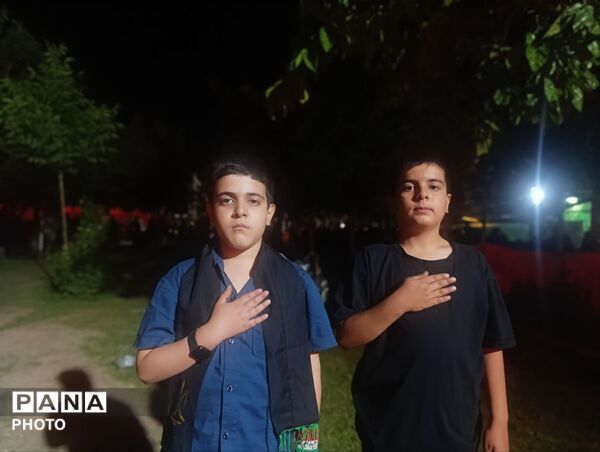 حضور پرشور دهه نودی ها در مراسم عزاداری سید الشهدا