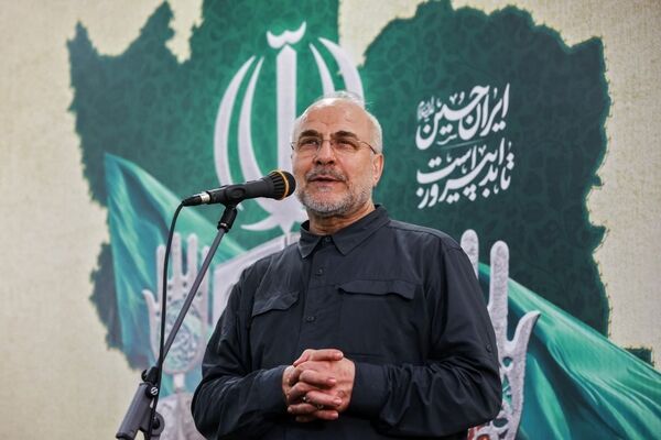 قالیباف: افتخار می‌کنم که یکی ‌از این 30 میلیون جانفدا هستم