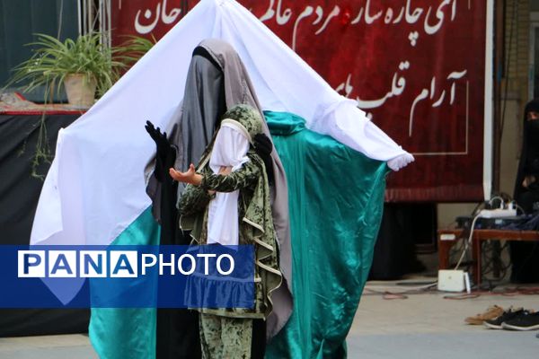 اجرای تئاتر مذهبی در آستان مقدس امامزاده بی‌بی‌سکینه صفادشت 