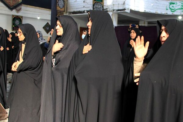 مراسم عزاداری خانم فاطمه زهرا(س) در بهارستان 2