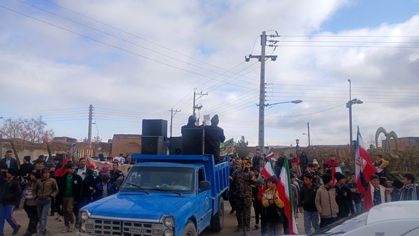 جشن انقلاب و حضور پرشور مردم روستای برآباد خواف