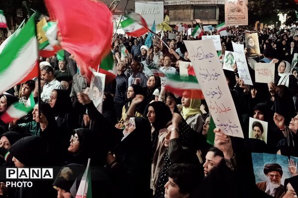 طنین دوباره شعارهای انقلابی در قلب ورامین