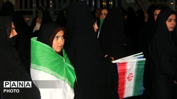 بیعت باشکوه مردم مارگون با سومین رهبر انقلاب 