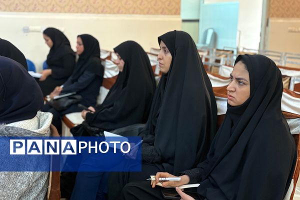 نشست توانمندسازی معاونین و مربیان پرورشی مدارس غیردولتی (قطب۱۱)