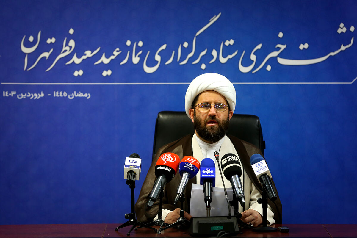شناخت دقیق دانش‌آموزان از دستاوردهای انقلاب امری لازم است