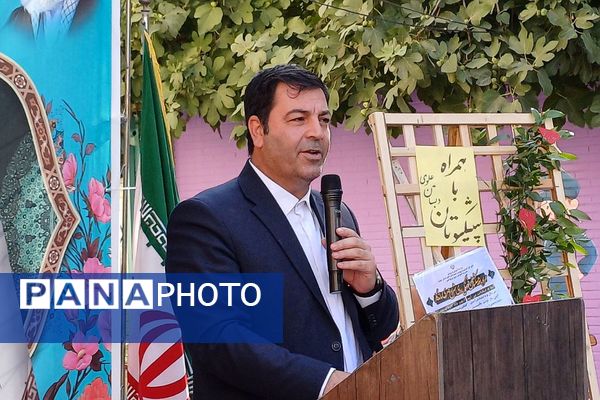 جشن شکوفه‌ها در شهرستان ورامین