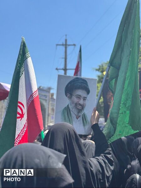 طنین نوای «لبیک یا حسین» در جای‌جای قروه