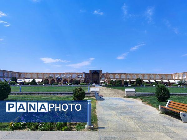 میدان امام اصفهان، شاهکاری از معماری و تاریخ