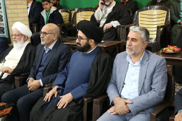 جشن تکلیف ۲۰۰۰نفری دانش‌آموزان دختر شهر یزد 