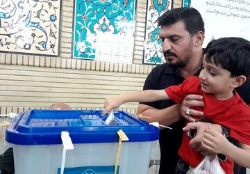 حضور در انتخابات یک وظیفه است
