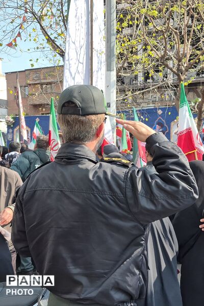 تشییع پیکر شهیدان لاریجانی، سلیمانی و شهدای ناو دنا