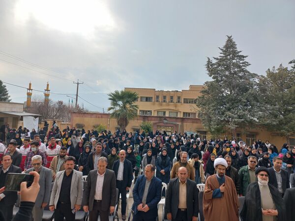 مراسم جشن و سرور در مدارس شهرستان سیروان 
