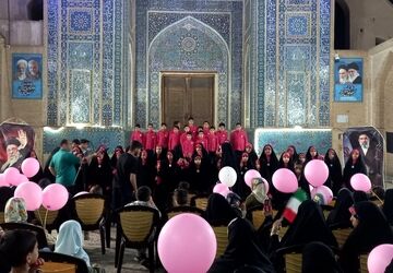 اجتماع دختران انقلابی و مردم مقتدر در مسجد جامع یزد
