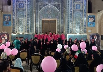اجتماع دختران انقلابی و مردم مقتدر در مسجد جامع یزد