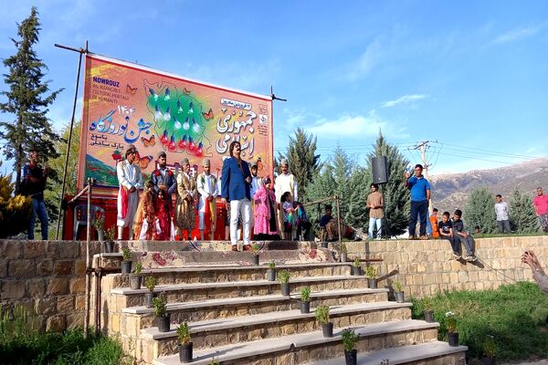 جشن نوروزگاه در پارک ساحلی یاسوج 