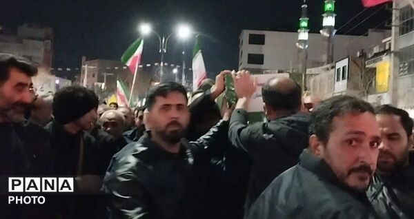 تشییع پیکر شهیدپاسدار بردستان مردم ساوجبلاغ