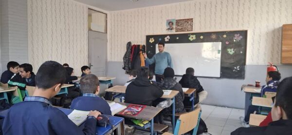 برگزاری دوره آموزشی و آزمون علمی-مهارتی سفیران سلامت در مدارس شهرستان ملارد