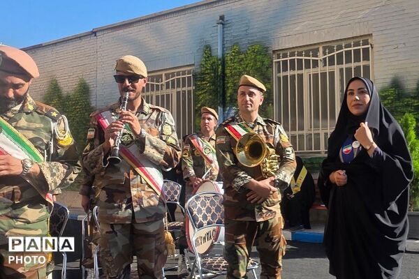 مراسم متمرکز بازگشایی مدارس شهرستان رباط‌کریم در مدرسه شاهد بهشت