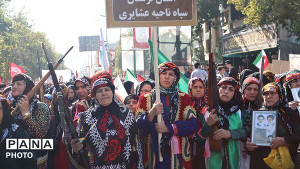 قیام بانوان لرستانی در میدان جان‌فدا حماسه‌ای از گهواره تا سنگر