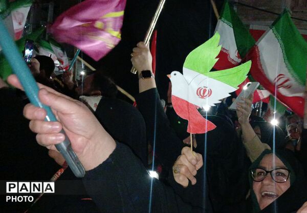 اجتماع باشکوه اهالی ولایتمدار شهرستان فردیس 