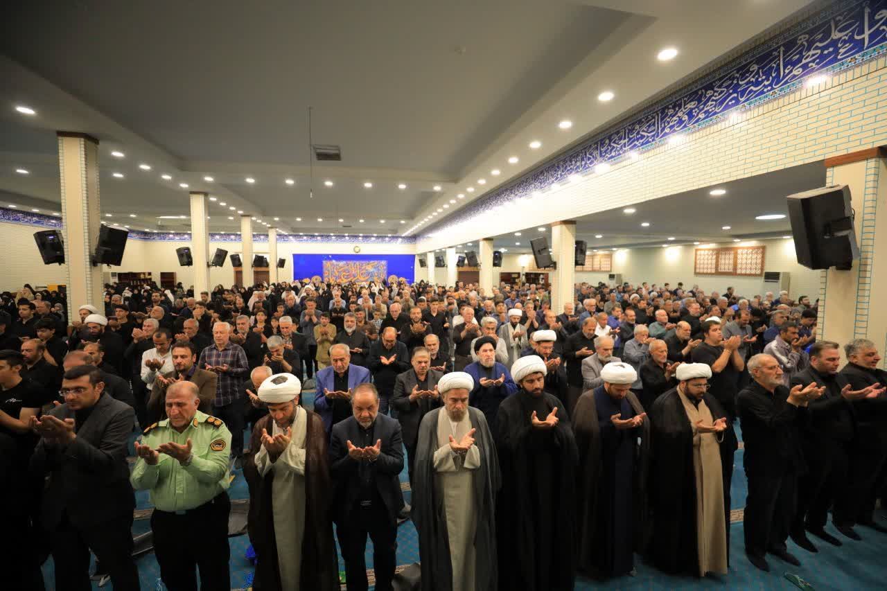 مراسم عزاداری امام صادق(ع) در مصلی هشتگرد 