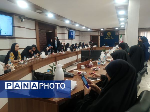 حضور خبرنگاران پانا استان قم در دوره آموزشی نوراوی مهر