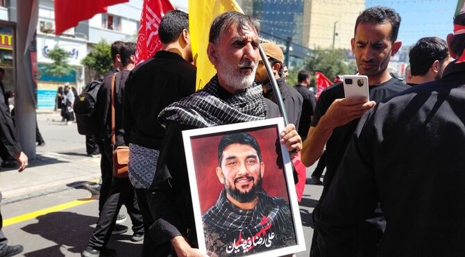 اولیـن و آخرین دیـــدار با رهبر شهید انقلاب 